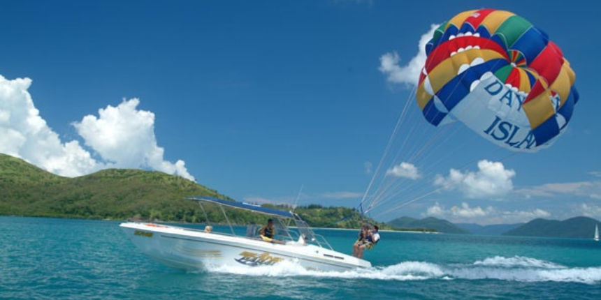 Parasailing in Andaman